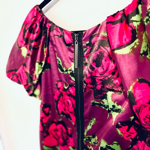 KENSIE Silky Painted Graffiti Roses Magenta Dress 12 NWT - Picture 6 of 12